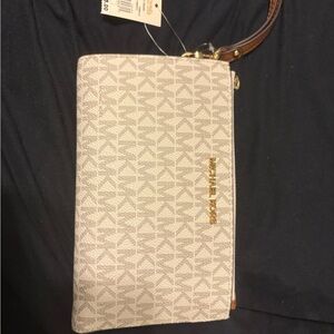 Michael Kors Tan Wallet with Gold Accents, brand new